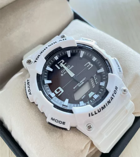 全新全新，公司奖品，卡西欧手表 干练，小酷...