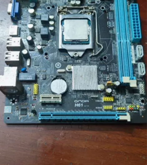 昂达H61 全固态主板 昂达H61主板。有...