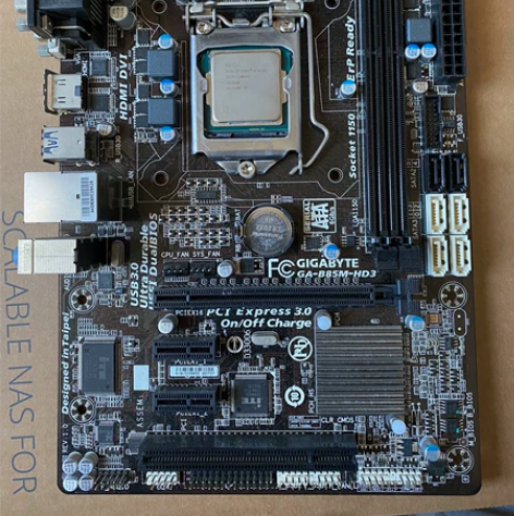 技嘉b85m主板,有挡板,cpui3-41...