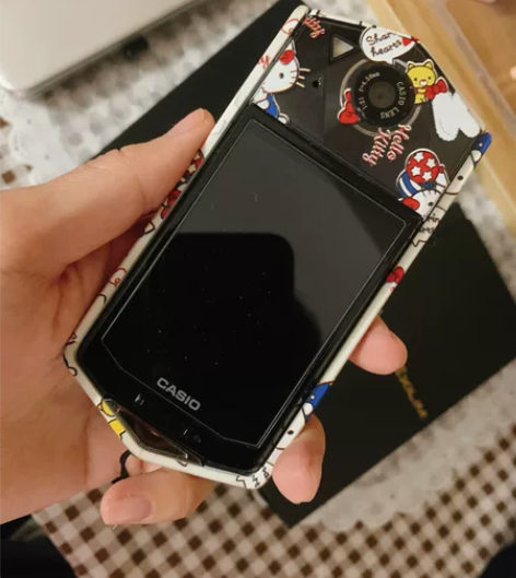 卡西欧TR600 99成新，配件齐全，盒子...