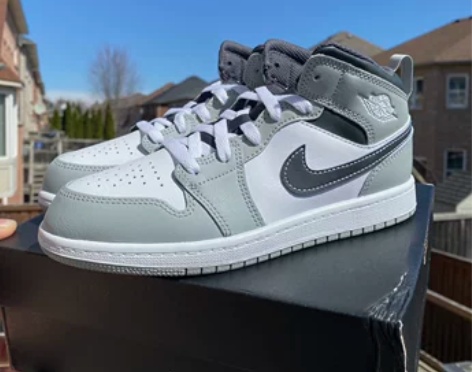 加拿大代购 Air Jordan 1 Mi...