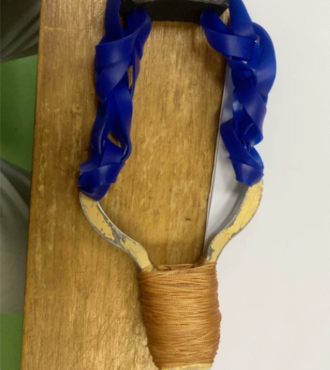 弹弓 退坑不玩了 弓口83mm 感兴趣的话...