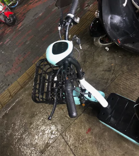 台铃简意款，可上牌新国标车，整车新9成出头...