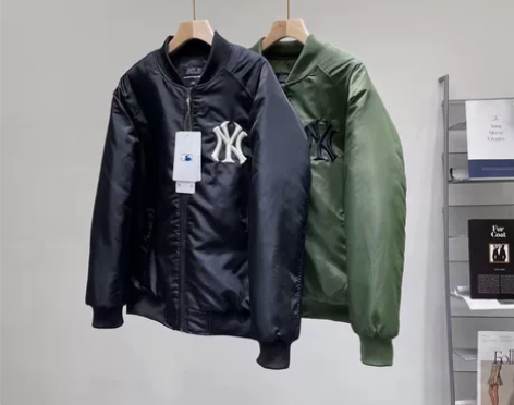 MLB情侣男女同款宽松版型万针刺绣logo...