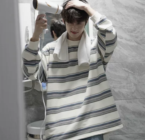 港风条纹圆领卫衣男学生宽松百搭撞色长袖上衣...