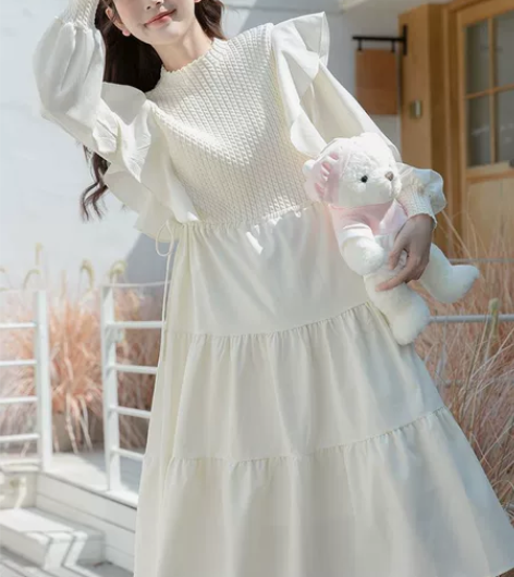 荷叶边长袖连衣裙女秋冬季2022新款配大衣...