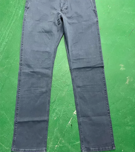 李维斯旗下的品牌码头工人休闲裤，质量做工都...