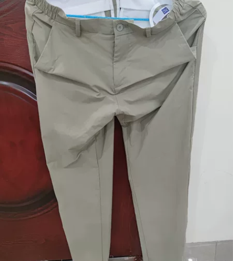 夏季薄款休闲裤,全新,无吊牌。身高170左...