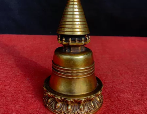 藏传尼泊尔工艺纯铜鎏金佛塔 尺寸:高20厘...