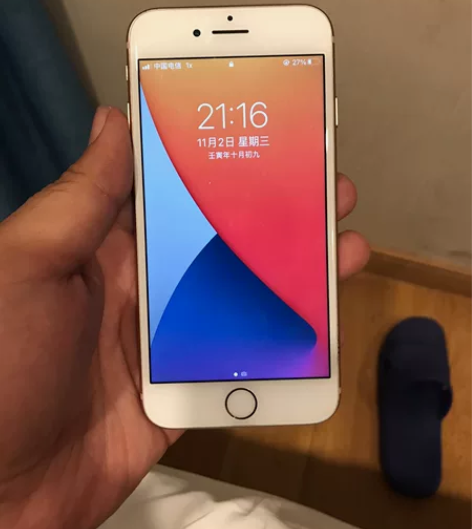 苹果8便宜处理，换手机了 感兴趣的话点“我...