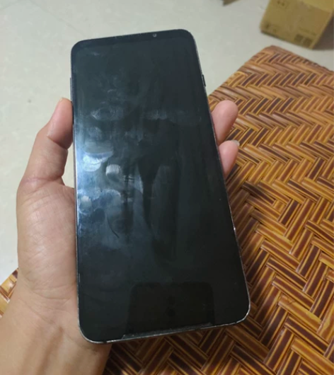 黑鲨3scpu虚焊不开机的,屏幕看着内外都...