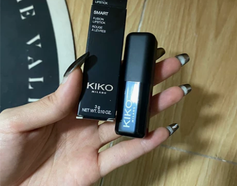 kiko口红411全新 试色自己做功课 拍...