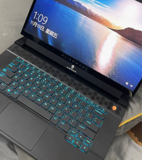 外星人M15R12笔记本办公游戏学生一手电...