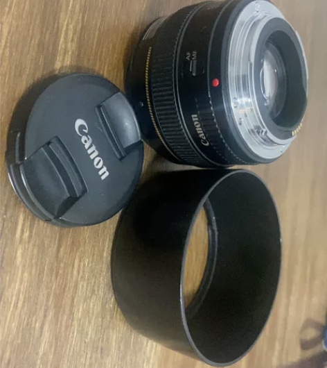 佳能镜头: 50 f1.4 定焦大光圈镜头...