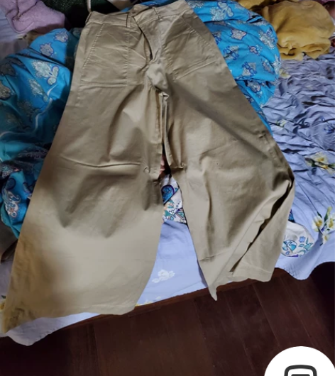 ID阔腿裤 感兴趣的话点“我想要”和我私聊...