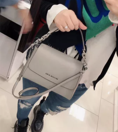 美国代购MK十字纹经典小号戴妃包，全新仅上...