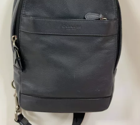 蔻驰Coach正品胸包男，深蓝色，专柜买的...