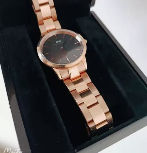 DW新款手表 感兴趣的话点“我想要”和我私...