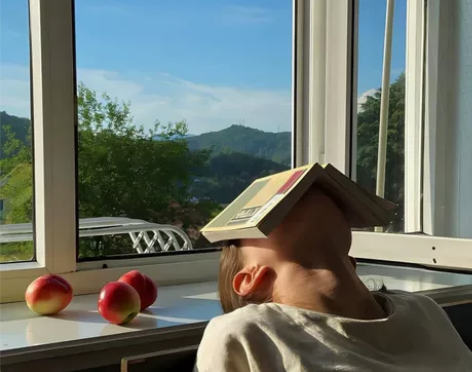 慢出九代ipad 64g版 加笔 一直带盒...