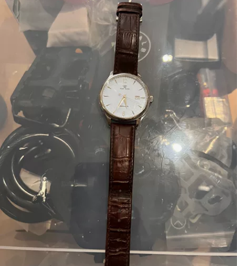 处理闲置天王手表，就带了一个夏天，一直闲置...