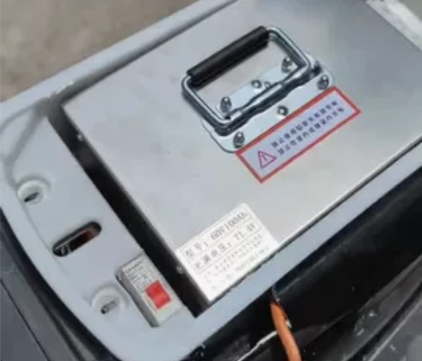 外卖神车，上海最顶配60v120安 续航3...