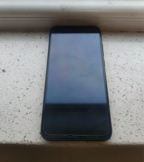 小米手机,黑屏无法显示,如图 感兴趣的话点...