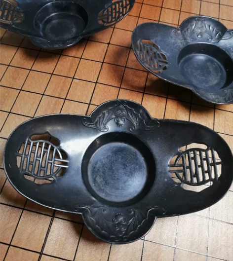清 名家锡制 元宝形杯托 福寿双全 蝙蝠 ...