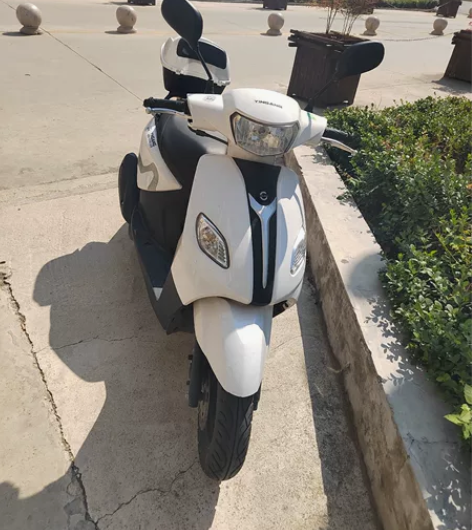 银钢侠125踏板摩托车，一直没挂牌，现优惠...