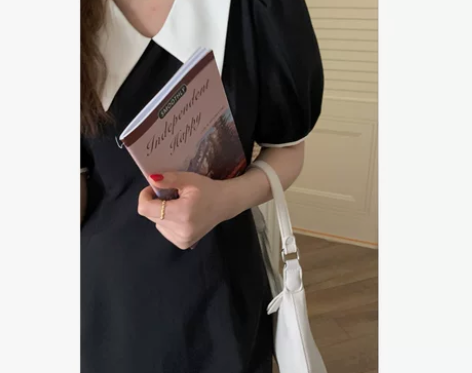 优雅法式。超气质の垂感优雅撞色气质娃娃领泡...