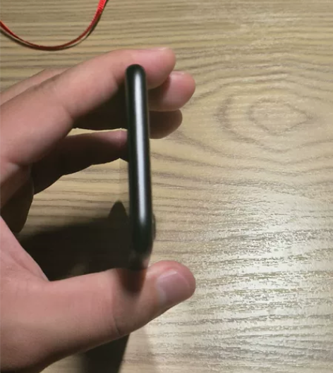 出闲置的iphone小8一台，只接受同城自...