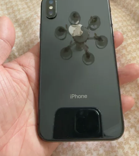 IPhoneX，256G，九成新，轻微划痕...