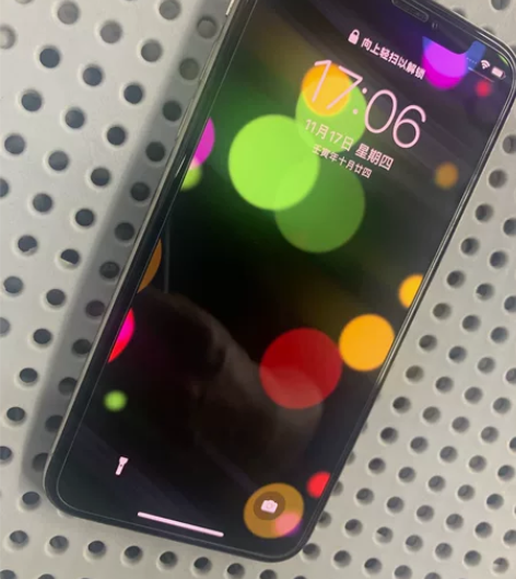 苹果手机iPhone X 64  外观如图...