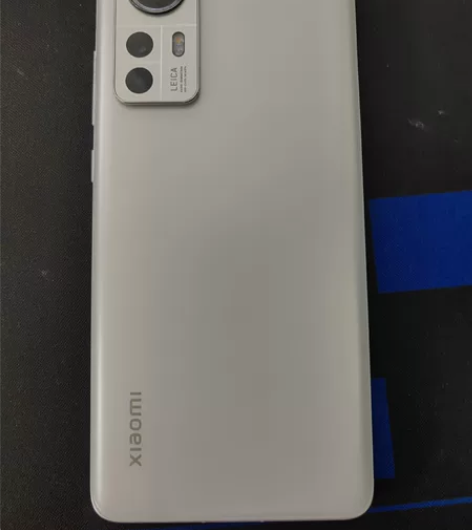 手机型号:小米12s 白色5G 成色:9成...