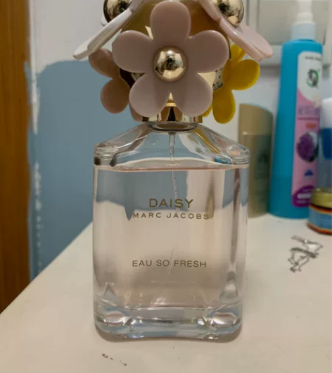 MARC JACOBS香水  今年六月份买...