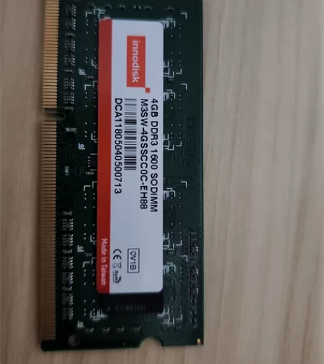 4G DDR3笔记本电脑内存。正常使用拆机...