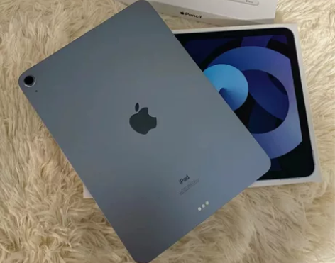 苹果官方ipad 9成新左右 当时做工作室...