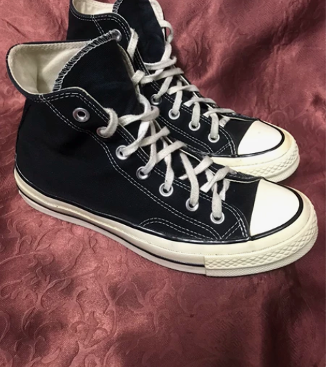 匡威帆布鞋，39码，越南制造，七成五新。 ...