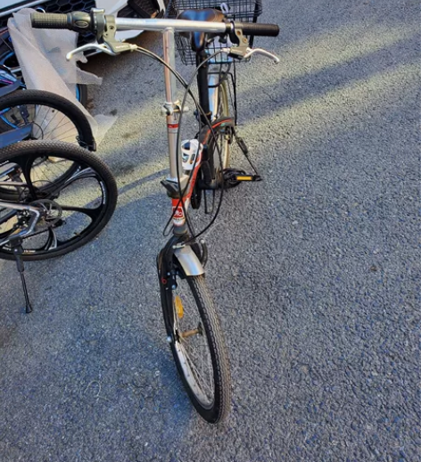 永久折叠7速自行车，成色如图，骑行轻松，变...