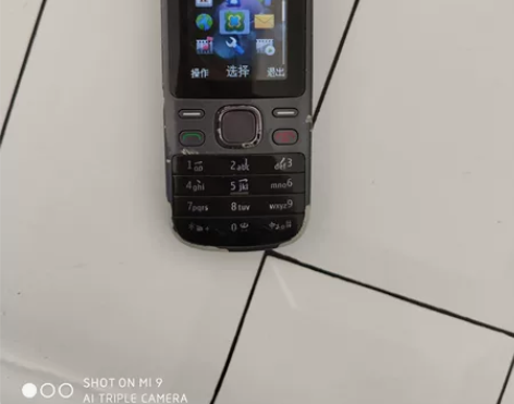 诺基亚2690手机  插卡即用，品相如图，...