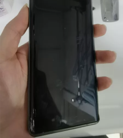 华为mate30pro 8+128 屏幕摔...