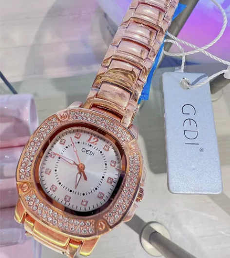 GEDI歌迪腕表 全新！保护膜都没撕 百搭...