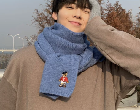 韩系男潮冬季围巾，全新未拆分，原包装都还在...