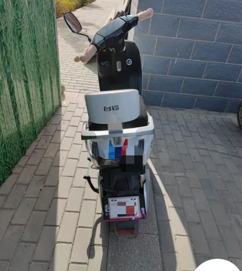 72V台铃小狮子电动车，准新电动车，只行驶...