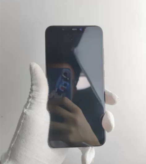 小米8手机,全原机6+128g 外观微...