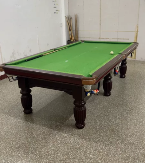 八成新标准台球桌，2张，在高州大井镇，2楼...