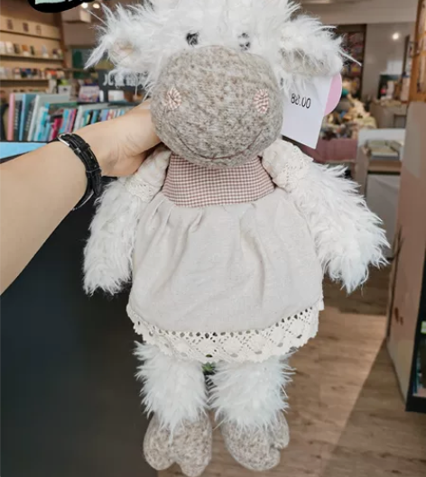全新外贸温柔可爱小牛毛绒玩具，北欧田园风，...