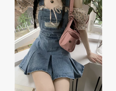 牛仔背带裙子女夏季2022新款收腰设计感辣...