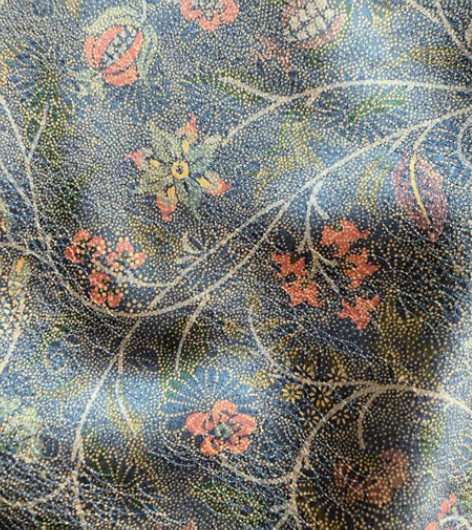 kiya喜屋卷草花枝小纹 材质：正绢缎面光...