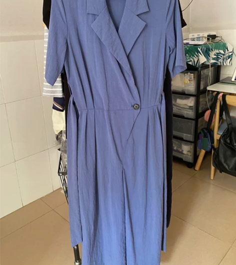 米菲自制连体裤冰岛蓝 尺码S，肩宽40，腰...