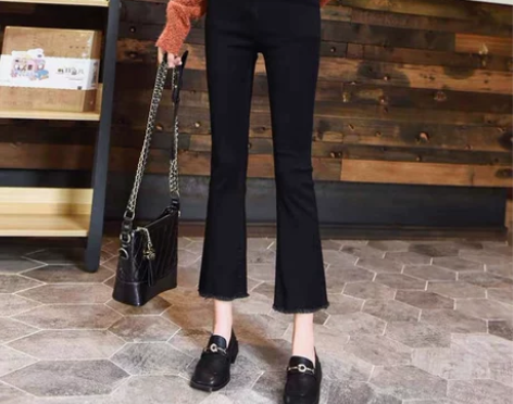 喇叭牛仔裤 喇叭牛仔裤九分裤女黑色高腰20...